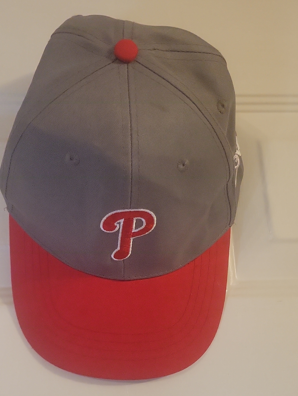 MLB Philadelphia Phillies Kids Gray and Red Baseball Cap with P Logo